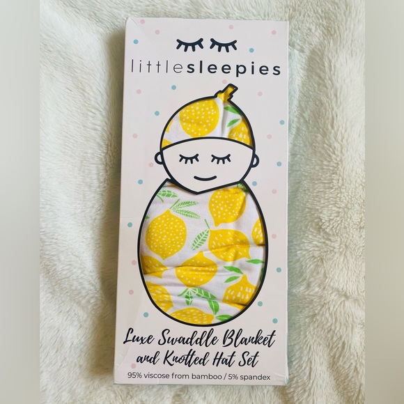 🍋NIB LS Lemon Swaddle🍋 - Picture 2 of 3
